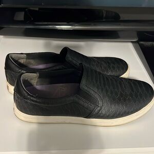 Women’s Dr. Scholls memory foam cool fit black shoes size 8.5